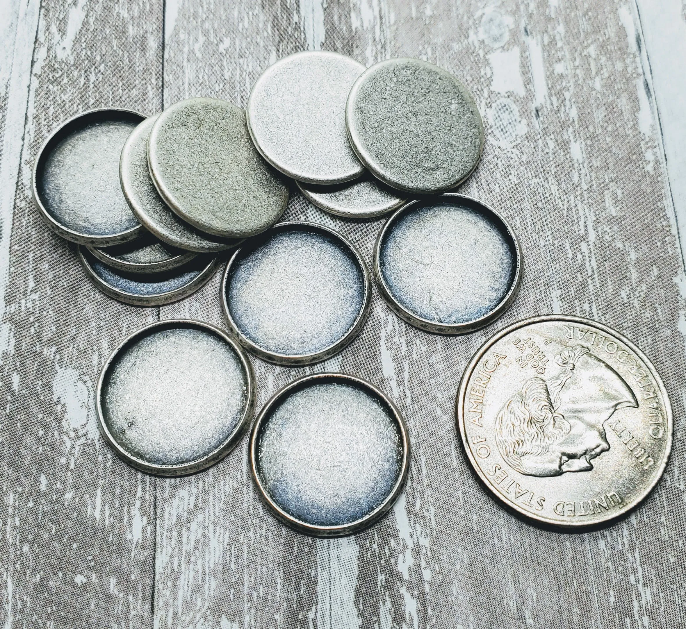 16mm Oxidized Silver Setting Bezel Trays (12) - L1045