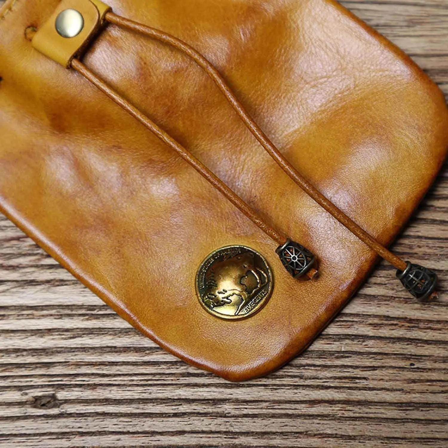 1Pcs Medieval Genuine Leather Drawstring Change Purse Key Ring Purse Coin Organizer Drawstring Gift Bag Jewelry Storage Bag Mini Multifunction Walle for Men & Women (Yellow)