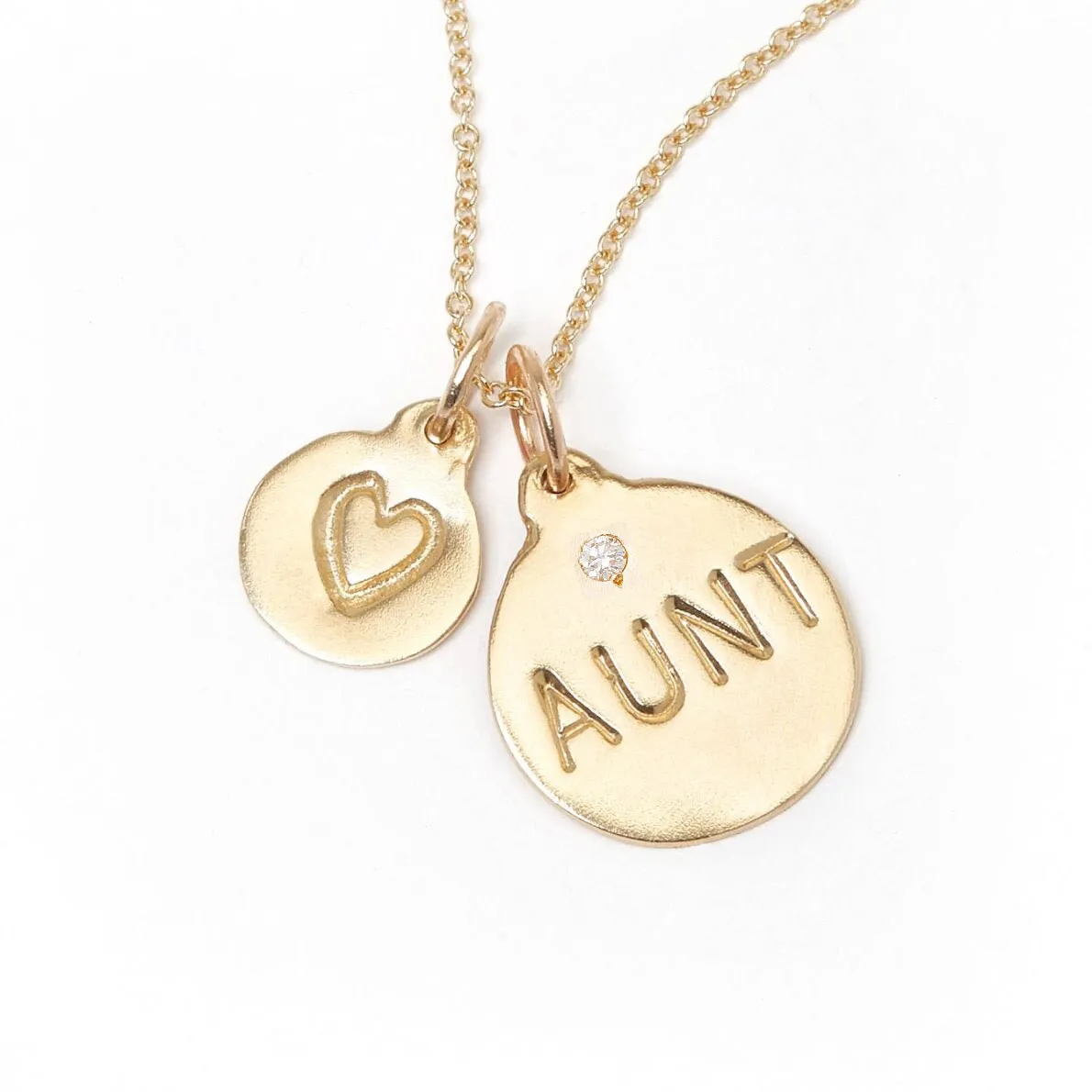 Aunt Disk Charm With Diamond