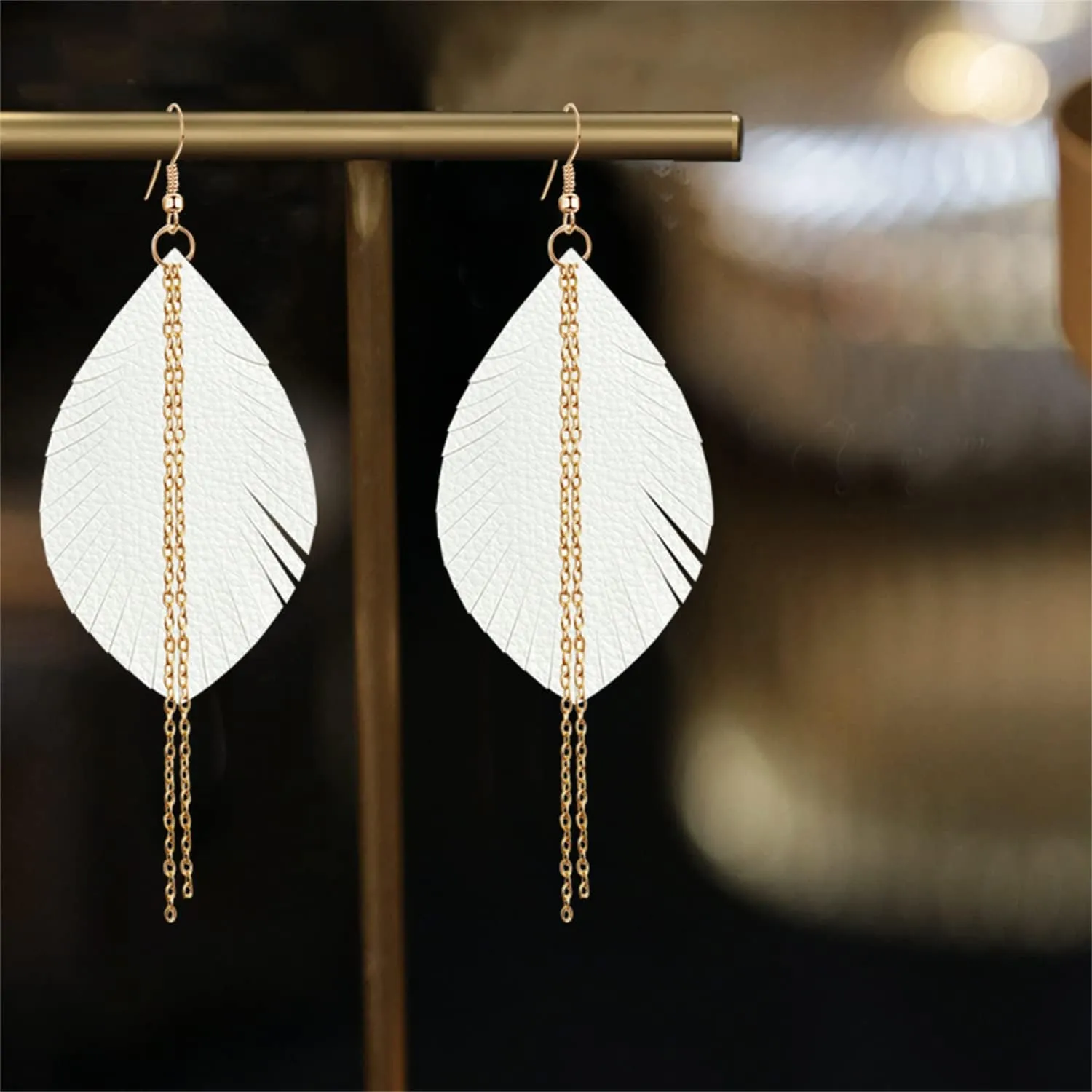 Handmade Bohemian Lightweight Soft Leather Leaf Dangle Drop Earrings Minimalist Fashion Fringe Chain Feather Hook Earrings for Women Girls
