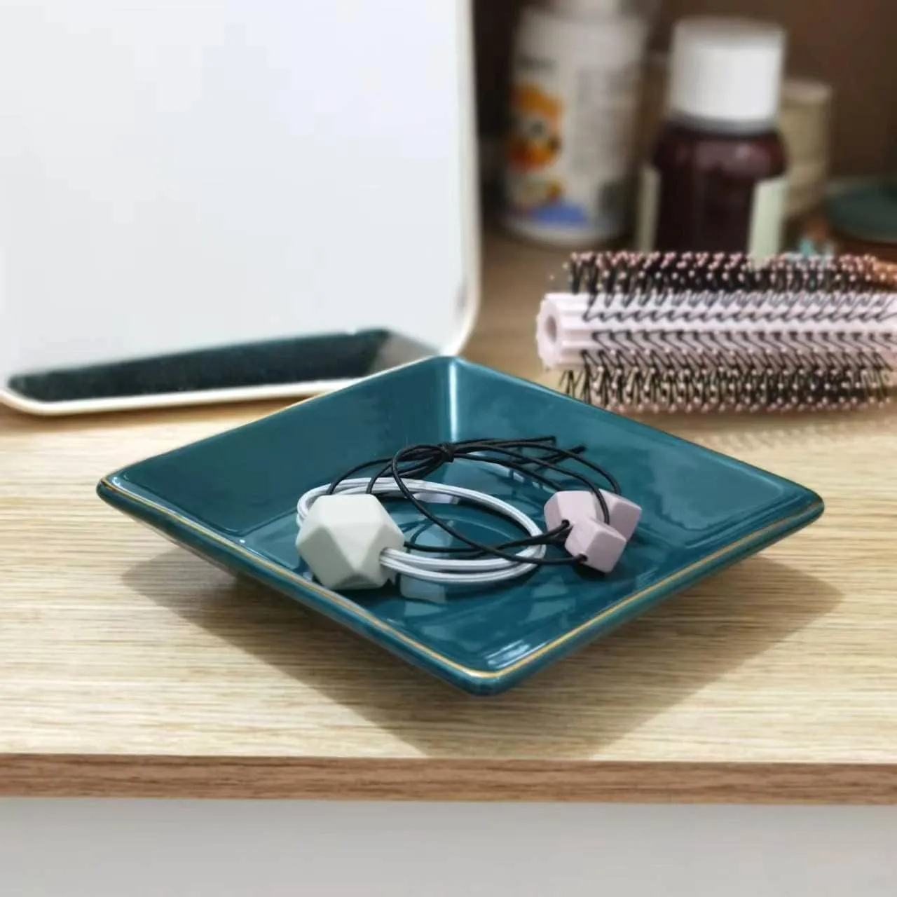 HANKOR Ceramic Jewelry Dish Tray, Decorative Trinket Tray Holder for Ring Earring Key, Gift for Women Girls, 4.7inch, Green