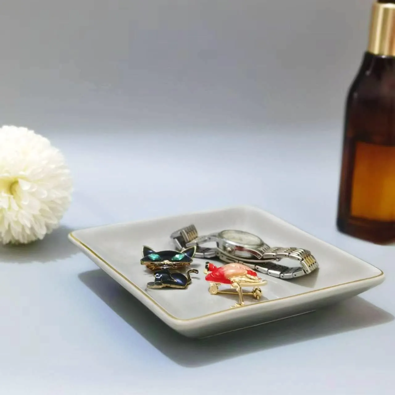 HANKOR Ceramic Jewelry Dish Tray, Decorative Trinket Tray Holder for Ring Earring Key, Gift for Women Girls, 4.7inch, Light Gray