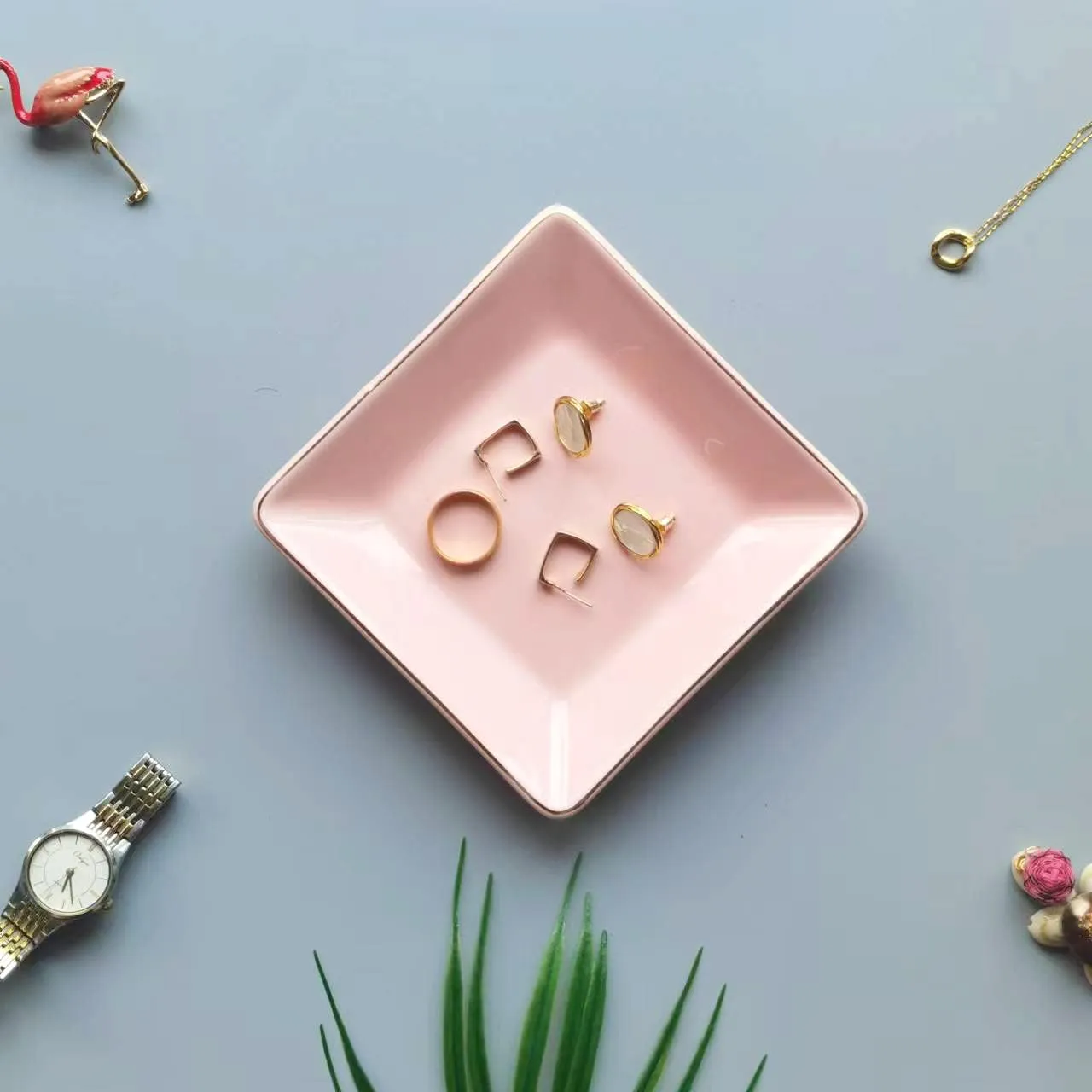 HANKOR Ceramic Jewelry Dish Tray, Decorative Trinket Tray Holder for Ring Earring Key, Gift for Women Girls, 4.7inch, Pink